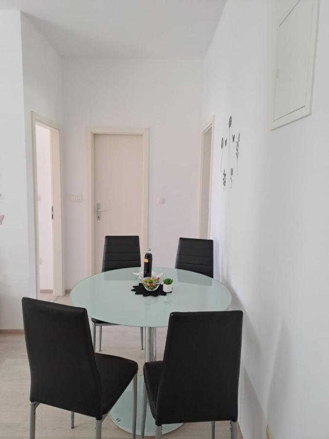 Apartman Tanja Daire Bilice Dış mekan fotoğraf